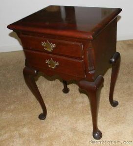 Antique Solid Mahogany Night Stand End Table Queen Anne 2 Drawers Cabriole Leg
