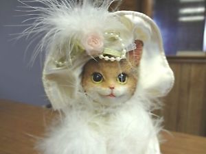 Avon Victorian Collectible Cat Anabel Figurine