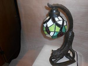 Vintage Art Glass Cast Iron Cat Desk Lamp Stained Glass Lamp Shade