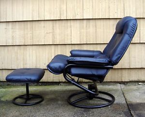 Mid Century Leather Ekornes Type Palliser Swivel Recliner Chair Stool Ottoman