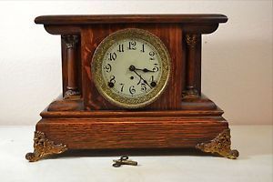 Antique Arthur Pequegnat Clock Co "Berlin" Mantel Clock Quarter Sawn Oak Runs