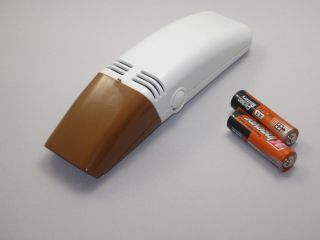 Handheld Vacuum Desk Cleaner Mini 6" Light Duty Free AA Batteries