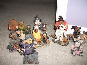 Lot of 9 Retired Halloween Boyds Bears Resin Figurines