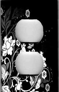 Black and White Flowers Outlet Cover