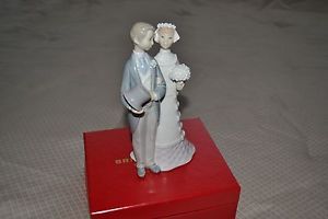 Lladro Bride Groom Wedding Day 4808 Cake Topper Couple Figurine Retired Mint