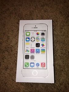 iPhone 5S Silver 64GB T Mobile Factory Unlocked