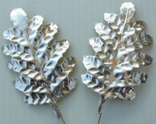 Vtg Xmas Silver Metallic Paper Millinery Flower Wreath Craft Supply Leaf Fern