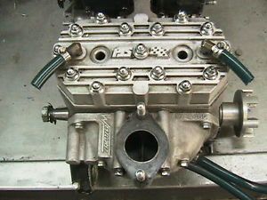 PJs 550 Engine Cylinder and Head PJs Dual Carbs Performance jetski Reed Motor