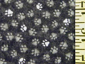 Debbie Mumm Junkyard Dog Paw Print 100 Cotton Fabric Fat Quarter 18x21 Inches