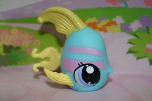 New RARE Littlest Pet Shop Turquoise Blue Fish 1721 Free Gift Box Included
