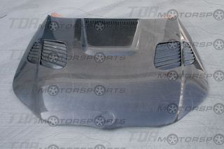 Vis 04 10 BMW 5 550 M5 Silver Carbon Fiber Hood GTR E60