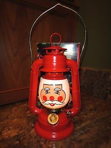 Dietz Lantern Childs Size Red Christmas Santa Face Battery Operated