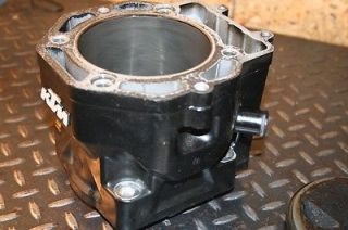 2000 KTM640 KTM 640 Duke II LC4 Motor Engine Cylinder in Spec