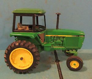 Ertl John Deere Farm Toys