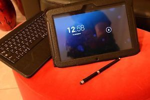 Nexus 10 32GB with Wireless Bluetooth Keyboard Case and Accessory Bundle
