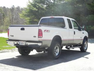 2004 Ford F350 Lariat Extended Cab Short Bed Truck 4x4 6 0L Powerstroke Diesel