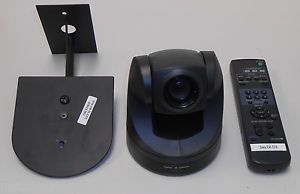 Sony EVI D70 Pan Tilt Zoom Color Video Camera Remote Wall Mount EVID70