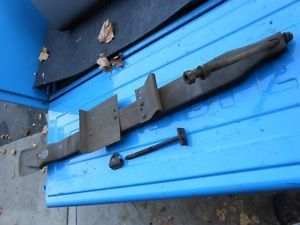 67 68 69 70 71 72 Chevy GMC Pickup Truck Under Bed Spare Tire Carrier Holder GM