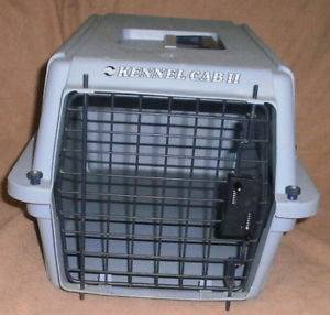 SM Pet Taxi Dog Crate Carrier Kennel Tote PT 19"