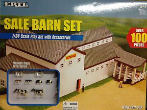1 64 Ertl Farm Country Sale Barn Set RARE Hard to Find