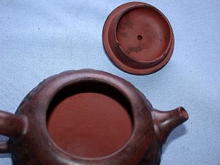 Beautiful Chinese 1891 Yixing Zisha Chocolate Clay Pottery Animals Motif Teapot