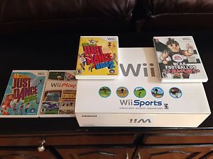 Nintendo Wii White Console with Games