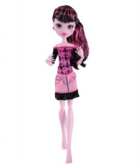 Brand New Mattel Scaris City of Frights Monster High Draculaura Doll Figure