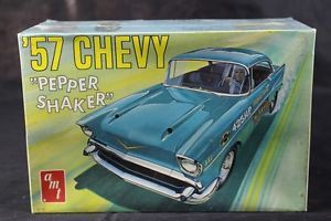 AMT '57 Chevy "Pepper Shaker" Model Car Kit 1