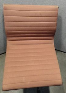 Herman Miller Eames Model EA330 ea 330 Swivel Chair Office Desk Fabric Used