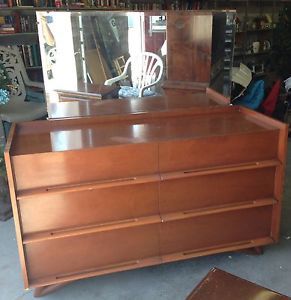 Mid Century Dresser Thomasville Chair Company and Mirror