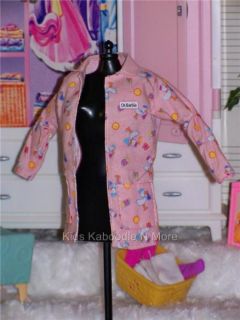 Genuine Barbie Clothes Pink Tag Barbie Happy Family Baby Doctor Pink Scrub