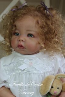 Feuille de Cerise Nursery Reborn Baby Girl Doll Luca Elly Knoops Human Hair