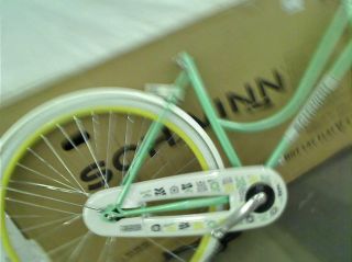 Schwinn Women's Fairbrook 700c Cruiser Bicycle Mint Yellow 21" Frame $225 99