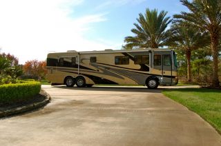 2001 Monaco Dynasty motorhome 40' Chancellor Double Slide Out 350 Diesel
