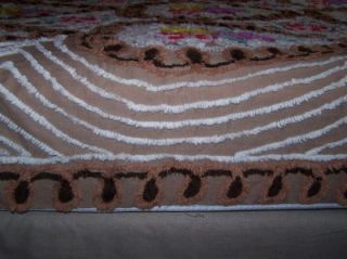 Beautiful Vintage Chenille Beadspread Flowered Queen Size Bed 82" x 100" 772