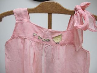 Vintage 1930's Young Girls Pink Embroidered Apron Pinny Pinafore Hen Chicks
