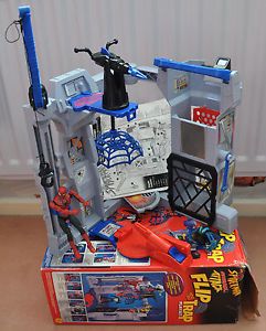 Spider Man Action Figure Sneak Attack Flip N Trap Playset Toy Biz 1998 Kids Toys