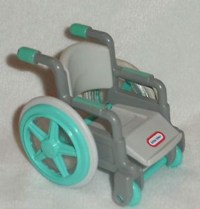 Vintage Little Tikes Dollhouse Doll Sized Wheelchair Wheel Chair Chaise Roulante