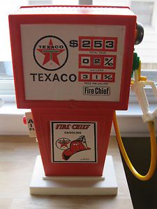 Vintage Texaco Fire Chief Toy Gas Pump Large 18" Tall HG Toys Pedal Car Pump
