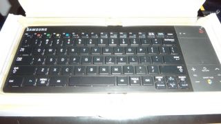 Samsung VG KBD1000 Bluetooth Wireless Keyboard with Touchpad Remote Control 036725238404