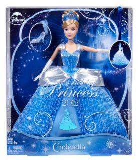 New Disney Holiday Princess 2012 Cinderella Doll w Keepsake Slipper 746775058678