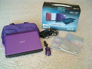 Acer Aspire One NAV50 Netbook Laptop Purple Used Very Little Mouse Case