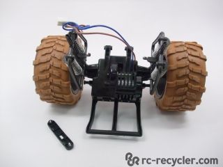 New Bright RC 1 10 Scale Jeep Wrangler Unlimited Chassis Rear Axle and Tires