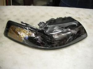 1999 2004 Ford Mustang Headlights
