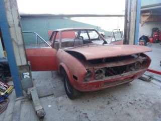 1972 Fiat 124 Sport Coupe for Parts Only Engine 5 Speed Transmission Present