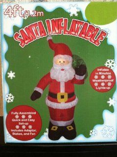 Santa Claus with Presents 4 Ft Christmas Airblown Inflatable   Holiday Figurines